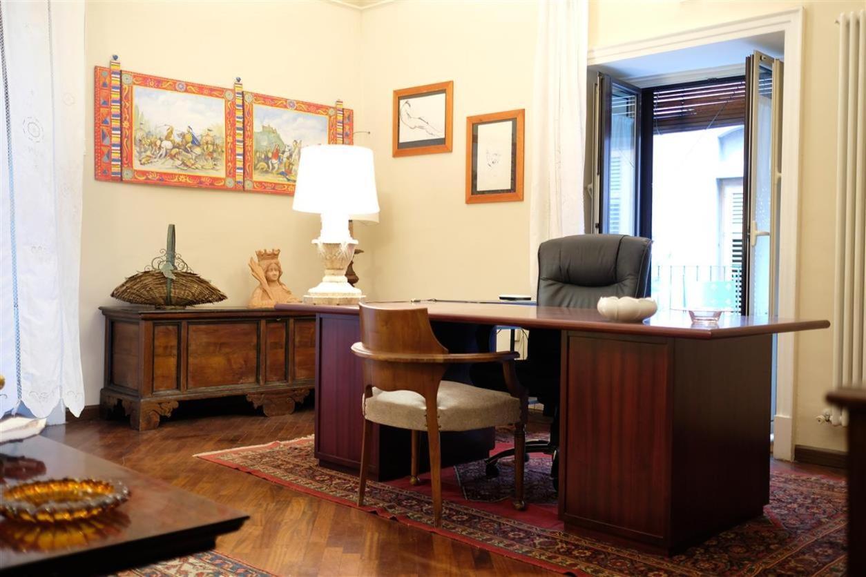 Palazzo La Via Apartment Catania Exterior foto